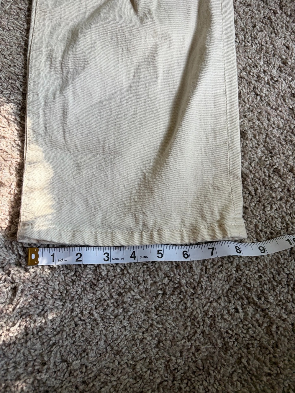 Universal Thread Mom Jeans - Picture 11 of 11